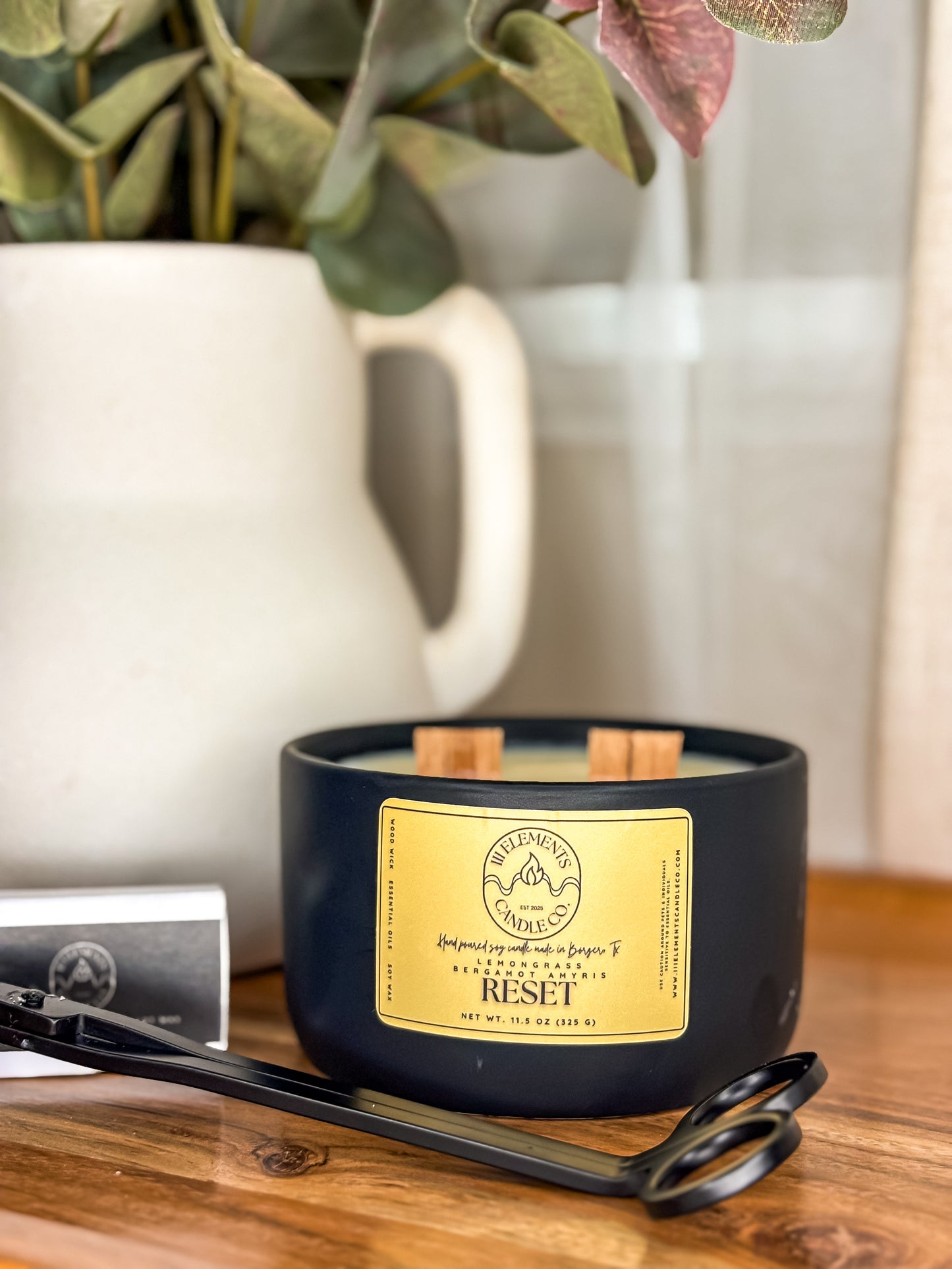 Reset - Essential Oil Soy Candle (Wood Wick)